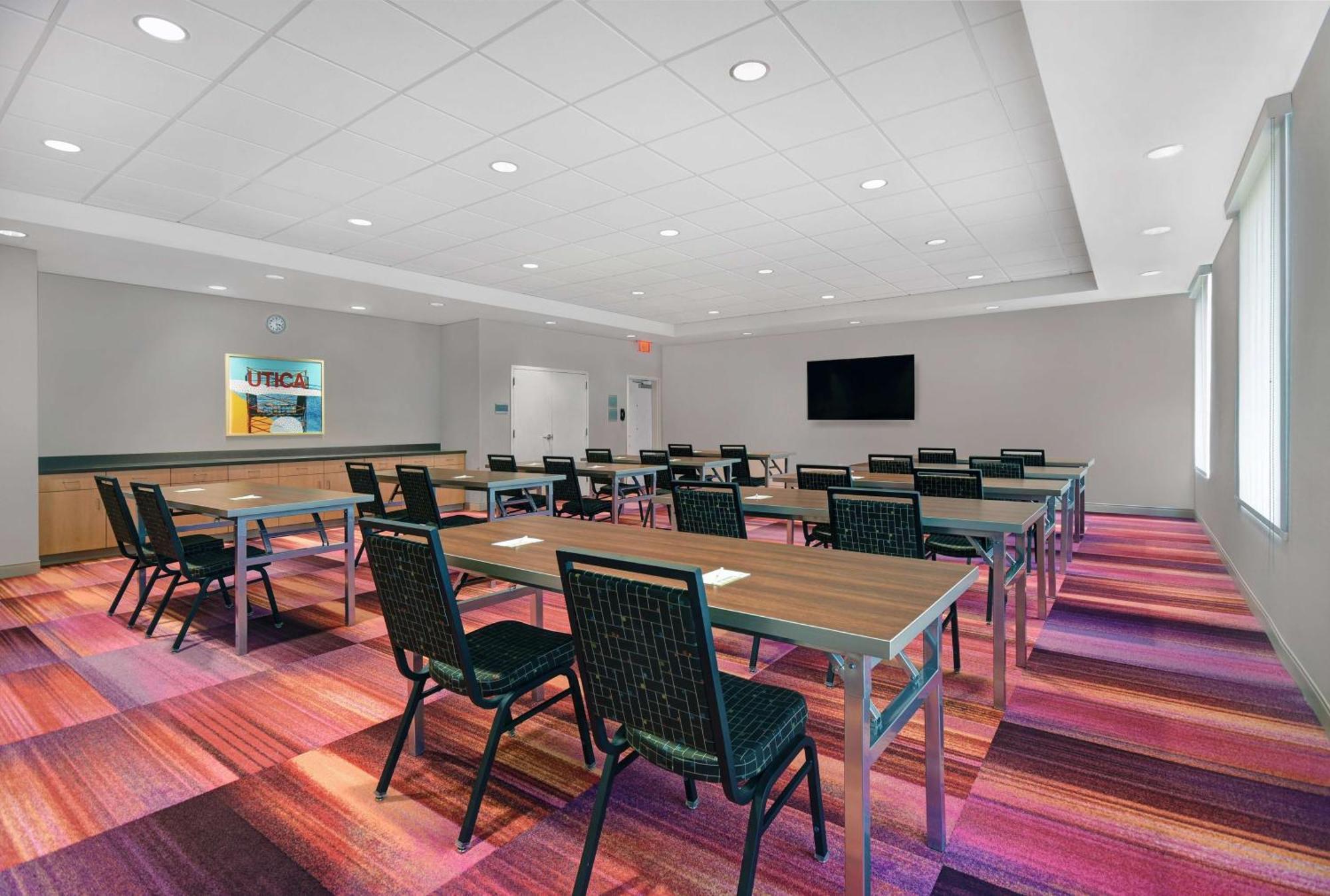 Home2 Suites By Hilton Utica, Ny מראה חיצוני תמונה